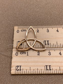 *Подвеска Триглав Белый Бр цв Красное 3-130015-00-00-257 вес 2,13 г - фото 266198 *Подвеска Триглав Белый Бр цв Красное 3-130015-00-00-257 вес 2,13 г - фото 266198