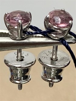 *Серьги Пусеты Родолит иск арт. 02-1196/0РДК-00-002 вес 0,96 г - фото 266710 *Серьги Пусеты Родолит иск арт. 02-1196/0РДК-00-002 вес 0,96 г - фото 266710