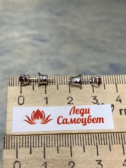 *Серьги Пусеты Родолит иск арт. 02-1196/0РДК-00-002 вес 0,96 г - фото 266714 *Серьги Пусеты Родолит иск арт. 02-1196/0РДК-00-002 вес 0,96 г - фото 266714