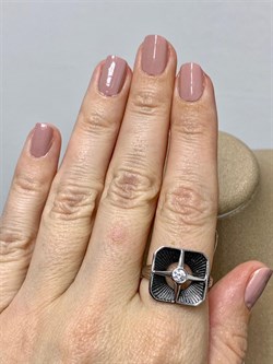 *Кольцо р.19 Белый Фианит арт. SS-R01585-X-WB-W-X-X-264 вес 3,6 г - фото 267605 *Кольцо р.19 Белый Фианит арт. SS-R01585-X-WB-W-X-X-264 вес 3,6 г - фото 267605