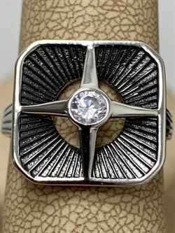 *Кольцо р.17,5 Белый Фианит арт. SS-R01585-X-WB-W-X-X-084 вес 3,5 г - фото 267632 *Кольцо р.17,5 Белый Фианит арт. SS-R01585-X-WB-W-X-X-084 вес 3,5 г - фото 267632