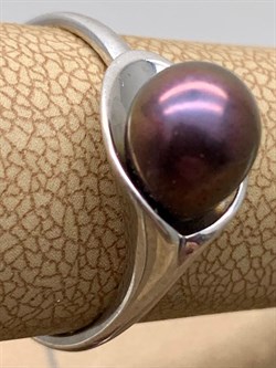 *Кольцо р.18 Черный Жемчуг д.7*7,5мм арт. 11400676.0.d-280 Вес 2,57 г - фото 270721 *Кольцо р.18 Черный Жемчуг д.7*7,5мм арт. 11400676.0.d-280 Вес 2,57 г - фото 270721