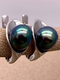 *Серьги Черный Жемчуг д.7*7,5мм арт. 21400676.0.d-617 Вес 4,13 г - фото 270762 *Серьги Черный Жемчуг д.7*7,5мм арт. 21400676.0.d-617 Вес 4,13 г - фото 270762