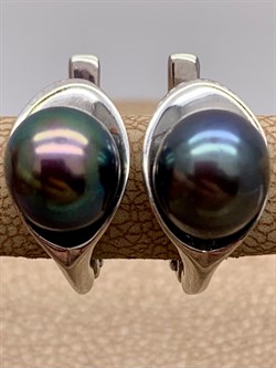 *Серьги Черный Жемчуг д.7*7,5мм арт. 21400676.d-631 Вес 4,13 г - фото 270769 *Серьги Черный Жемчуг д.7*7,5мм арт. 21400676.d-631 Вес 4,13 г - фото 270769