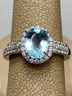 *Кольцо р.17,5 иск Голубой Топаз арт. AS-R00080-X-W-BU-X-W-553 вес 3,97 г - фото 271202