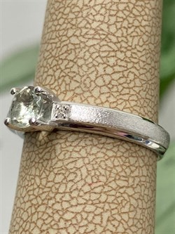 *Кольцо р.19 Празиолит арт. 01-2764/0БРП-00-839 вес 3,08 г - фото 271575 *Кольцо р.19 Празиолит арт. 01-2764/0БРП-00-839 вес 3,08 г - фото 271575