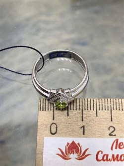 *Кольцо р.17 Хризолит арт. 01-1053/00ХР-00-601 Вес 3,04 г - фото 271804 *Кольцо р.17 Хризолит арт. 01-1053/00ХР-00-601 Вес 3,04 г - фото 271804
