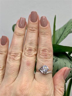 *Кольцо р.18 Белый Фианит арт. OF-R00009-X-W-W-X-X-476 вес 1,6 г - фото 272132