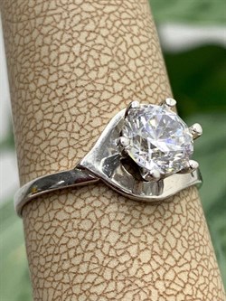 *Кольцо р.18 Белый Фианит арт. OF-R00009-X-W-W-X-X-476 вес 1,6 г - фото 272138