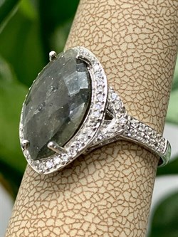 *Кольцо р.18 Фасетный Изумруд арт. OF-R12272-X-W-Gg-X-W-281 вес 4,6 г - фото 272231