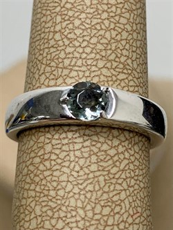 *Кольцо р.17,5 Ювелирный Кристалл иск Черный Бр. арт. 01-2085/0ЧБК-00-048 вес 3,26 г - фото 272537 *Кольцо р.17,5 Ювелирный Кристалл иск Черный Бр. арт. 01-2085/0ЧБК-00-048 вес 3,26 г - фото 272537