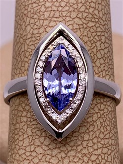 *Кольцо р.17,5 Танзанит цв Белое арт. 1-207941-00-31-629 вес 3,03 г - фото 272919 *Кольцо р.17,5 Танзанит цв Белое арт. 1-207941-00-31-629 вес 3,03 г - фото 272919