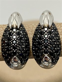 *Серьги Кролики Черный Фианит Микро Вставки арт. 02-1715/0КЦ1-00-592 вес 4,08 г - фото 272982