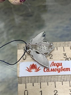 *Брошь Мотылек Эмаль Фианит арт. 04-1330/ЭМ85-00-297 Вес 4,82 г - фото 274421