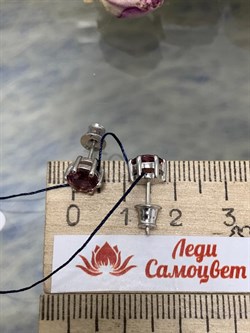 *Серьги Пусеты Родолит иск арт. 02-1194/0РДК-00-911 вес 1,92 г - фото 275109 *Серьги Пусеты Родолит иск арт. 02-1194/0РДК-00-911 вес 1,92 г - фото 275109