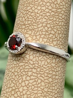*Кольцо р.16 Гранат Пироп арт. 01-0293/00ГР-00-484 Вес 1,27 г - фото 275147
