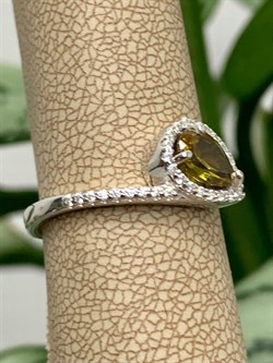 *Кольцо р.17,5 Султанит иск арт. 01-2228/00СТ-00-255 вес 2,3 г - фото 275450