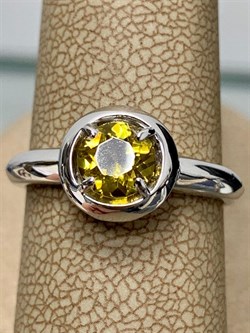 *Кольцо р.18 иск Султанит арт. 01-1931/00СТ-00-305 вес 3,31 г - фото 275468