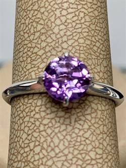 *Кольцо р.18 Аметист арт. 01-1862/00АМ-00-324 Вес 1,90г - фото 275566 *Кольцо р.18 Аметист арт. 01-1862/00АМ-00-324 Вес 1,90г - фото 275566