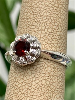 *Кольцо р.16,5 Гранат Пироп арт. 01-2163/00ГР-00-315 Вес 3,10 г - фото 275723 *Кольцо р.16,5 Гранат Пироп арт. 01-2163/00ГР-00-315 Вес 3,10 г - фото 275723