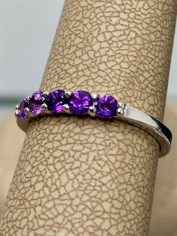 *Кольцо р.18 Аметист арт. 1340061319-278 вес 1,5 г - фото 275811