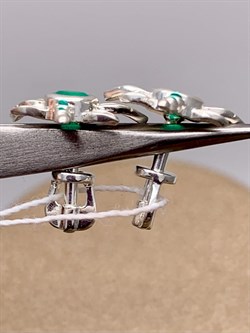 *Серьги Стрекозы Пусеты Зеленый Агат Халцедон арт. 02-4639-00-274-0200-68-732 вес 1,60 г - фото 275993 *Серьги Стрекозы Пусеты Зеленый Агат Халцедон арт. 02-4639-00-274-0200-68-732 вес 1,60 г - фото 275993