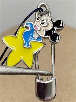 *Брошь Булавка Микки Эмаль арт. 04-1262/ЭМ49-00-545 вес 1,94 г - фото 277073