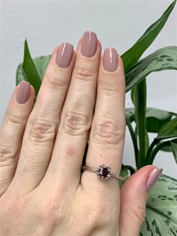 *Кольцо р.18,5 Гранат Пироп арт. 01-2145/00ГР-00-533 Вес 2,25 г - фото 277196 *Кольцо р.18,5 Гранат Пироп арт. 01-2145/00ГР-00-533 Вес 2,25 г - фото 277196