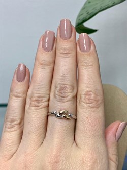 *Кольцо р.18 Белый Бр. арт. 01-1489/000Б-00-594 Вес 1,45 г - фото 278400 *Кольцо р.18 Белый Бр. арт. 01-1489/000Б-00-594 Вес 1,45 г - фото 278400