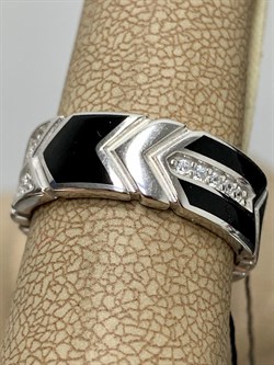 *Кольцо р.17,5 Эмаль Фианит арт. 01-2672/0ЭМ3-00-872 вес 5,1 г - фото 279052 *Кольцо р.17,5 Эмаль Фианит арт. 01-2672/0ЭМ3-00-872 вес 5,1 г - фото 279052