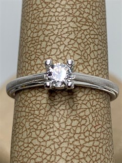 *Кольцо р.17,5 Белый Фианит арт. 01-2957/00КЦ-00-580 вес 1,81 г - фото 279134 *Кольцо р.17,5 Белый Фианит арт. 01-2957/00КЦ-00-580 вес 1,81 г - фото 279134