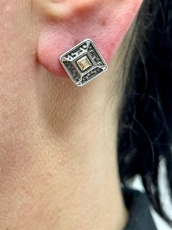 *Серьги Пусеты Белый Бр. арт. 02-2521/000Б-17-731 Вес 3,14 г - фото 279502