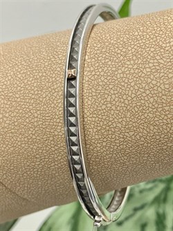 *Браслет-Бэнгл р.18 Белый Бр. арт. 05-2649/000Б-17-018 вес 16,12 г - фото 279780