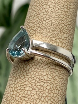 *Кольцо р.18 Голубой Топаз синт арт. 01-1988/0НСА-00-968 Вес 4,38 г - фото 280014