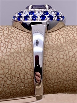 *Кольцо р.18,5 Орхидея Микс Иолит арт. К1322Ю/Ag-617/108-686 вес 2,69 г - фото 280892