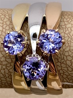 *Кольцо р.18,5 Танзанит цв Красное Белое Лимонное арт. 1-608189-00-31-458 вес 7,57 г - фото 281606 *Кольцо р.18,5 Танзанит цв Красное Белое Лимонное арт. 1-608189-00-31-458 вес 7,57 г - фото 281606