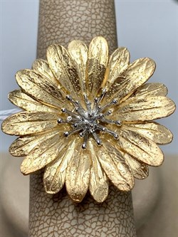 *Кольцо р.18,5 Цветок арт. AN1875-899 Вес 7,36 г - фото 281656 *Кольцо р.18,5 Цветок арт. AN1875-899 Вес 7,36 г - фото 281656