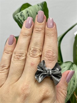 *Кольцо р.18 Бант арт. AN1986-332 вес 9,32 г - фото 282400