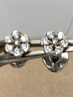 *Пусеты Цветочки Белый Фианит арт. 02-2269/00КЦ-00-679 вес 0,87 г - фото 285318 *Пусеты Цветочки Белый Фианит арт. 02-2269/00КЦ-00-679 вес 0,87 г - фото 285318