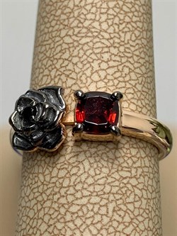 *Кольцо р.17,5 Гранат Пироп арт. 01-2526/00ГР-06-356 Вес 4,02 г - фото 286254 *Кольцо р.17,5 Гранат Пироп арт. 01-2526/00ГР-06-356 Вес 4,02 г - фото 286254