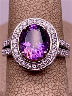 *Кольцо р.18 Аметист арт R00422-644 4,51 г - фото 290873
