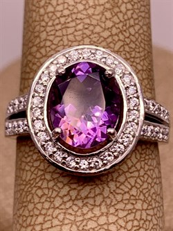 *Кольцо р.18 Аметист арт R00422-644 4,51 г - фото 290874