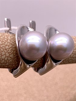 *Серьги Серебристый Жемчуг д.7*7,5мм арт. 21600676.0.d-785 Вес 3,86 г - фото 291868 *Серьги Серебристый Жемчуг д.7*7,5мм арт. 21600676.0.d-785 Вес 3,86 г - фото 291868