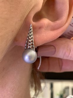 *Серьги Серебристый Жемчуг д.9,5*10мм арт. 21600480.0.b-823 Вес 5,13 г - фото 291892 *Серьги Серебристый Жемчуг д.9,5*10мм арт. 21600480.0.b-823 Вес 5,13 г - фото 291892