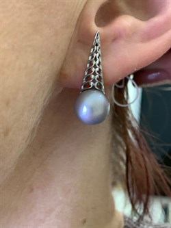 *Серьги Серебристый Жемчуг д.9,5*10мм арт. 21600480.0.b-748 Вес 5,19 г - фото 292004 *Серьги Серебристый Жемчуг д.9,5*10мм арт. 21600480.0.b-748 Вес 5,19 г - фото 292004