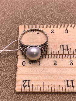 *Кольцо р.17,5 Белый Жемчуг д.9,5*10мм арт. 1.0480.0.b-331 Вес 2,74 г - фото 292073