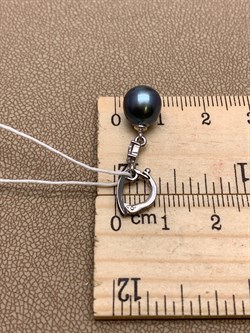 *Кулон Карабин Открывается Черный Жемчуг д.8*8,5мм арт. 3.1112.h.d-300 Вес 1,58 г - фото 292271 *Кулон Карабин Открывается Черный Жемчуг д.8*8,5мм арт. 3.1112.h.d-300 Вес 1,58 г - фото 292271