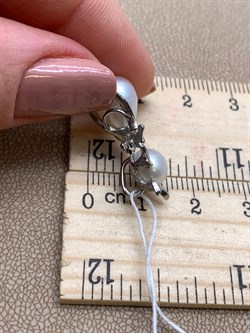 *Кулон Кошка Белый Жемчуг д.7*7,5 д.7,5*8мм арт. 3.0187.0.e-130 Вес 2,67 г - фото 292406