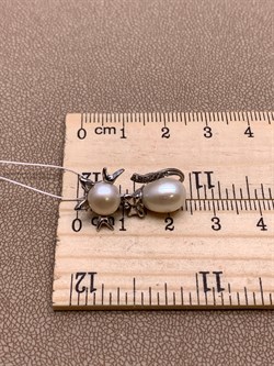 *Кулон Кошка Белый Жемчуг д.7*7,5 д.7,5*8мм арт. 3.0187.0.e-600 Вес 2,67 г - фото 292422 *Кулон Кошка Белый Жемчуг д.7*7,5 д.7,5*8мм арт. 3.0187.0.e-600 Вес 2,67 г - фото 292422