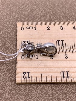 *Кулон Кошка Белый Жемчуг д.7*7,5 д.7,5*8мм арт. 3.0187.0.e-826 Вес 2,58 г - фото 292527 *Кулон Кошка Белый Жемчуг д.7*7,5 д.7,5*8мм арт. 3.0187.0.e-826 Вес 2,58 г - фото 292527